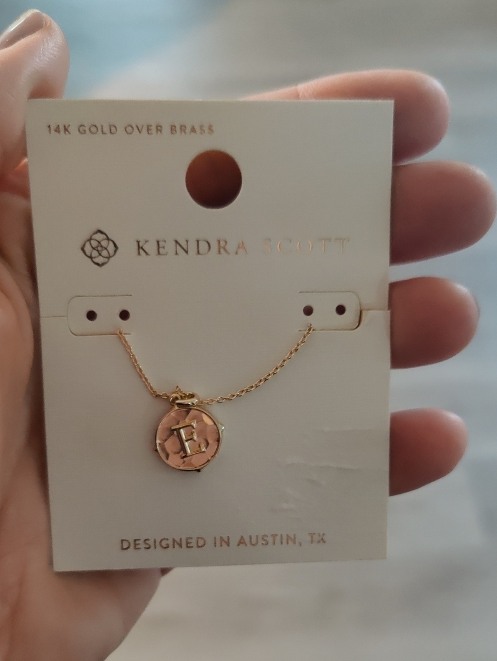 New!Kendra Scott Gold Initial 'E' Insignia Pendant Necklace Luxury Y2K Retro